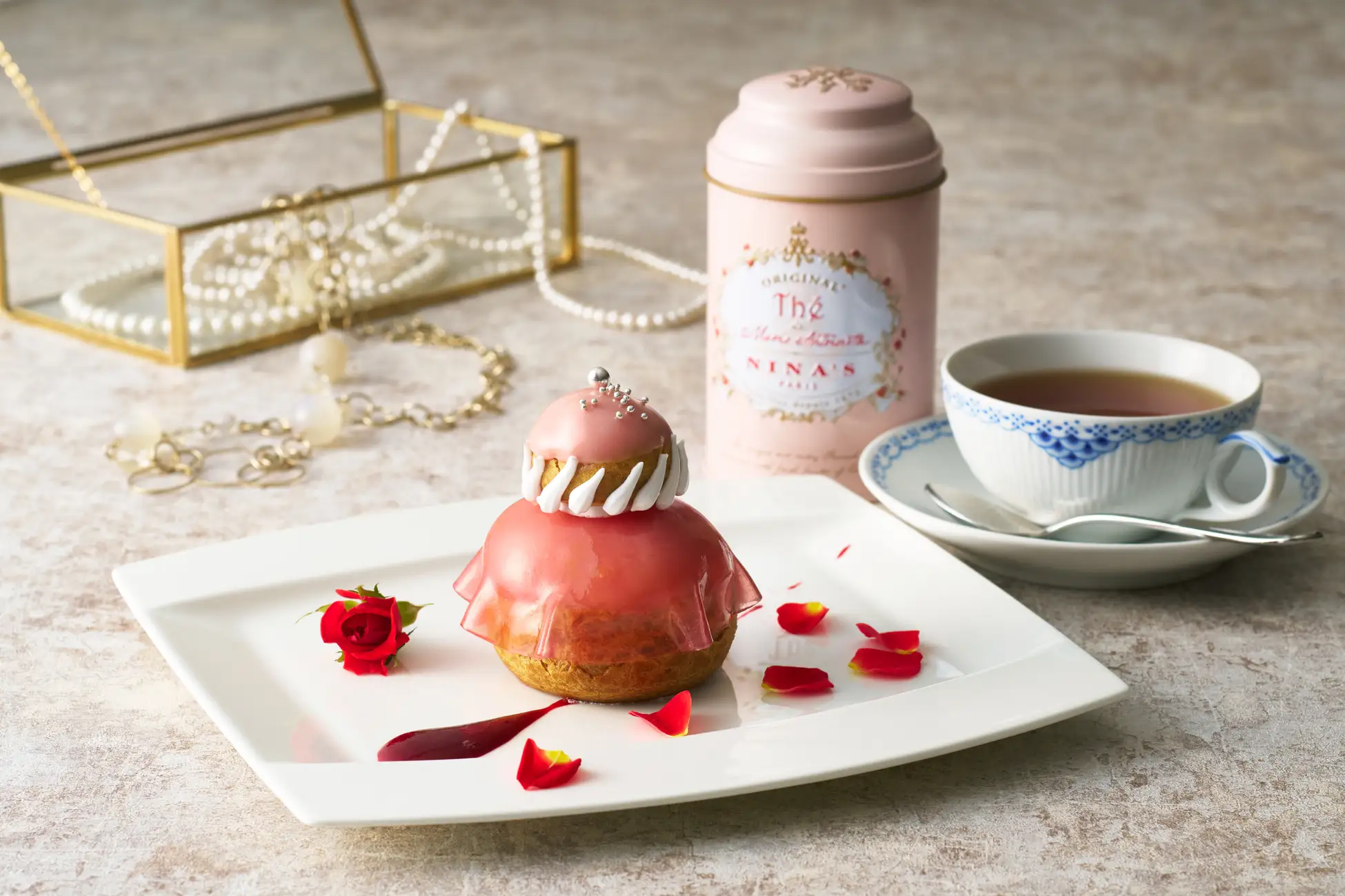 Hotel Granvia Kyoto hosts Nina's Paris Royal Afternoon Tea
