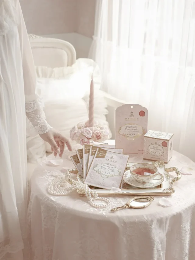 Women Archives - Nina's Marie-Antoinette